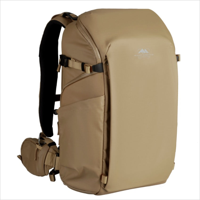 Summit Creative Metropolis 26L (Large) Backpack